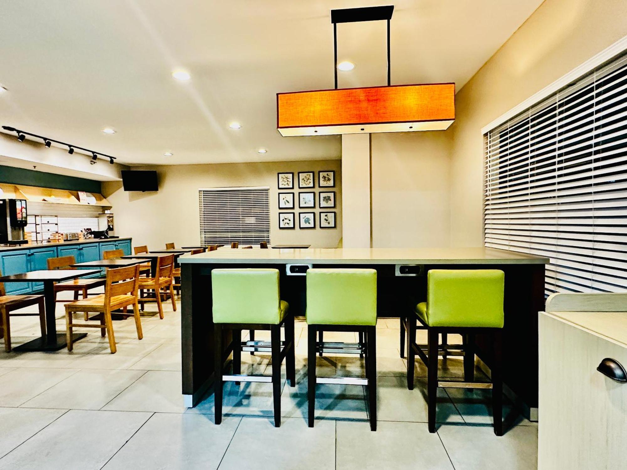 Radiant Inn And Suites Мерфрисборо Экстерьер фото